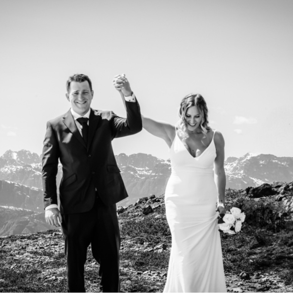 Elegant White Sleeveless Gown